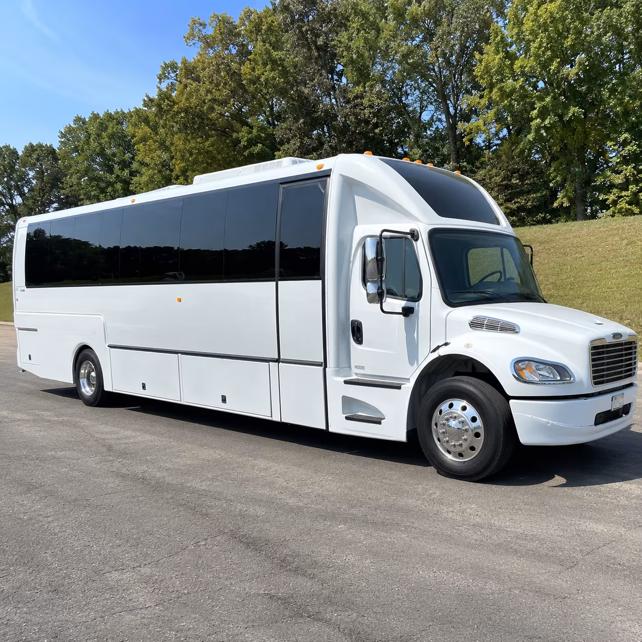 40 Passenger Party Bus Exterior