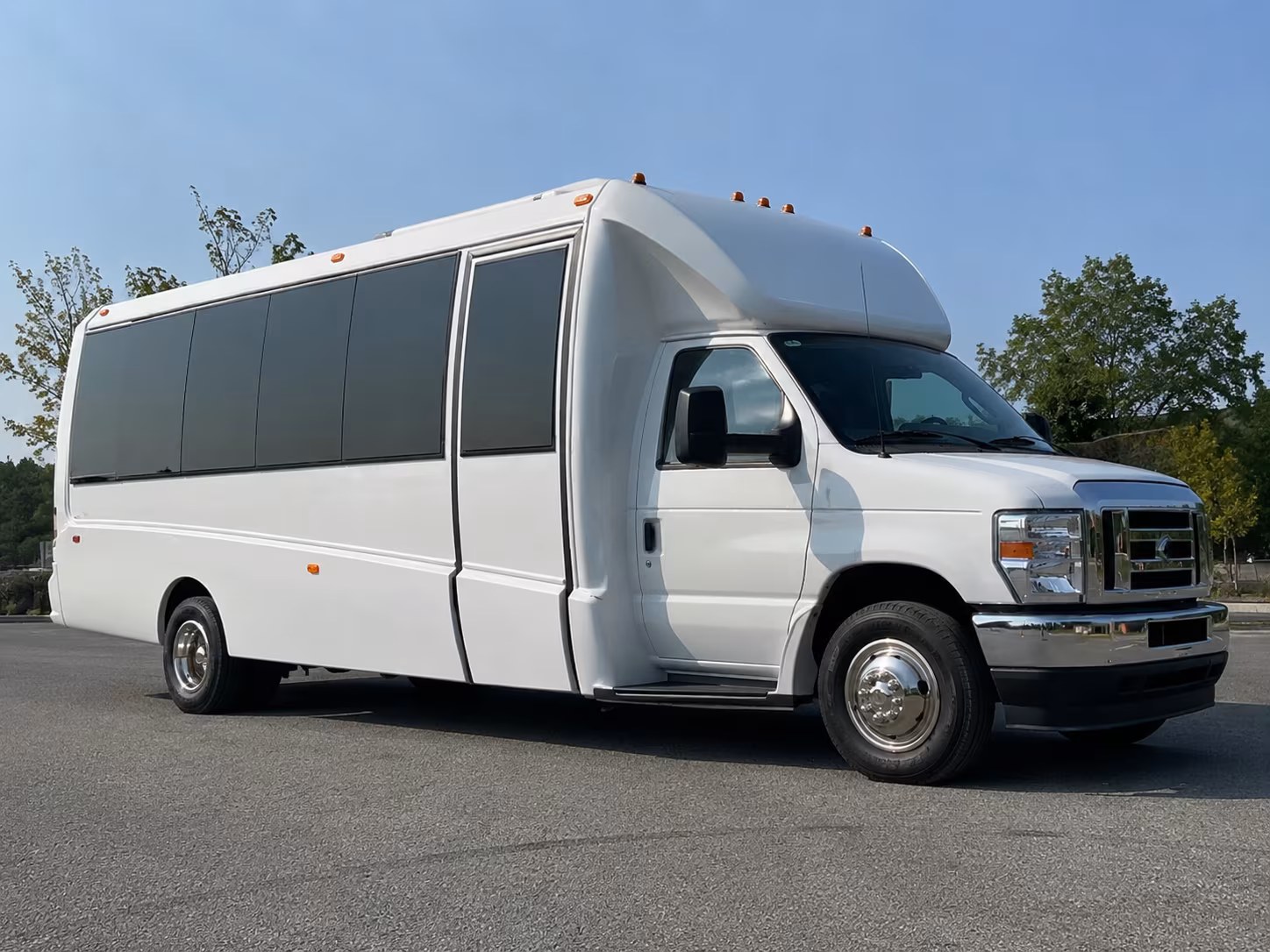 Raleigh Birthday, Sweet 16, & Quinceañera Transportation party bus exterior