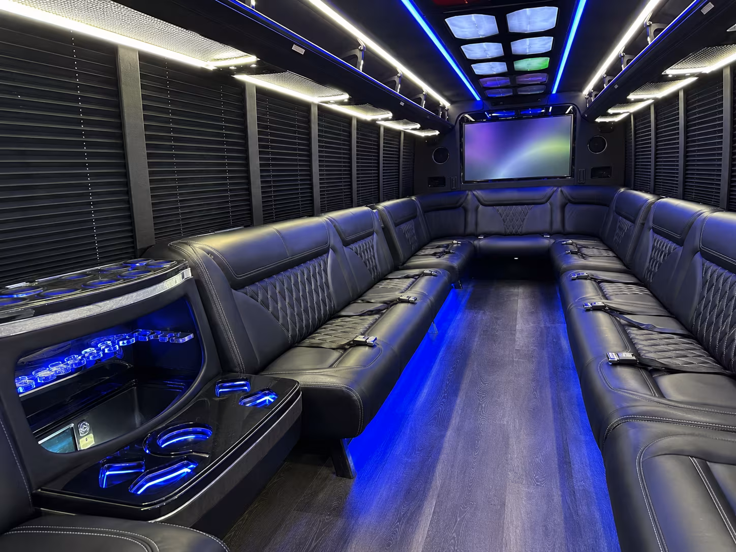 Raleigh Winery Tour & Pub Crawl Transportation party bus exterior