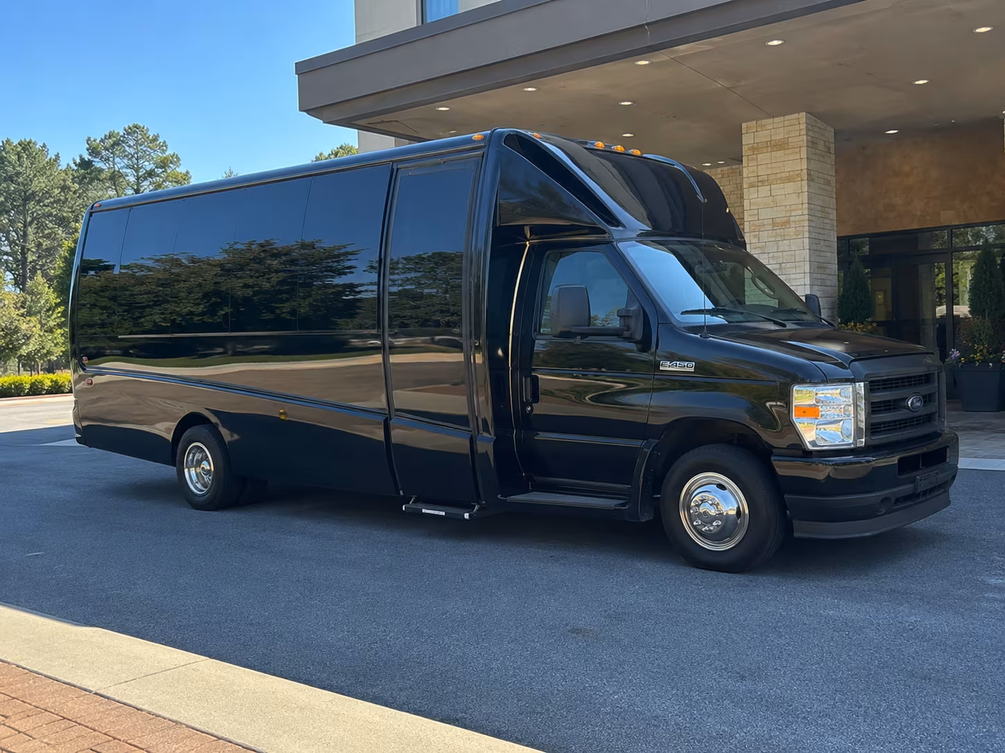 Wake Forest Wedding Transportation & Shuttle Service
